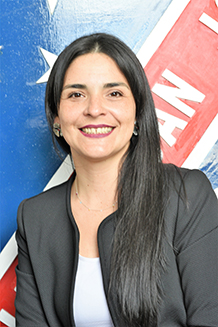 Karla Pierola 